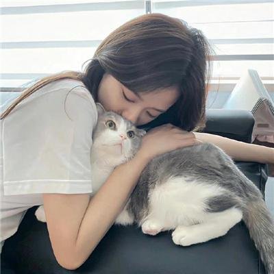 爱你是很痛的